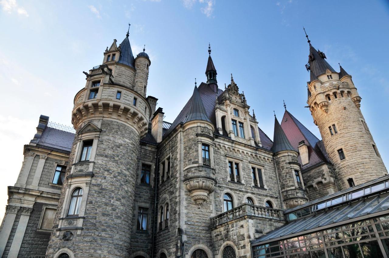 Moszna Zamek Hotel Exterior photo